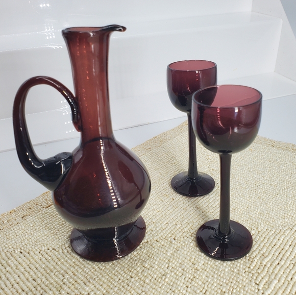 3 Pieces Amethyst Accented Drinking small cups w/ Pitcher (C8) - Picture 1 of 8
